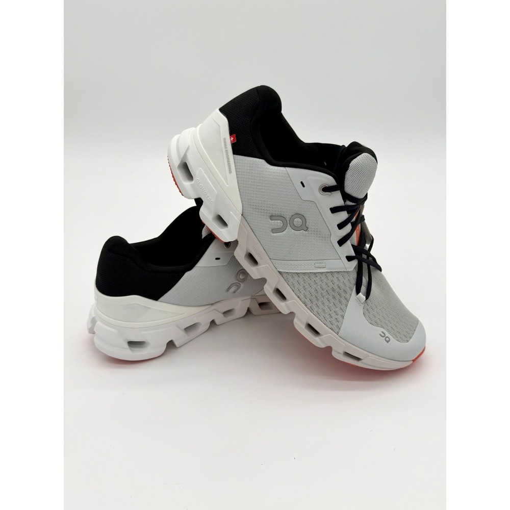 On Clouds Cloudflyer 4 Running Shoes Sneaker Men's Size 13 White Black Swiss